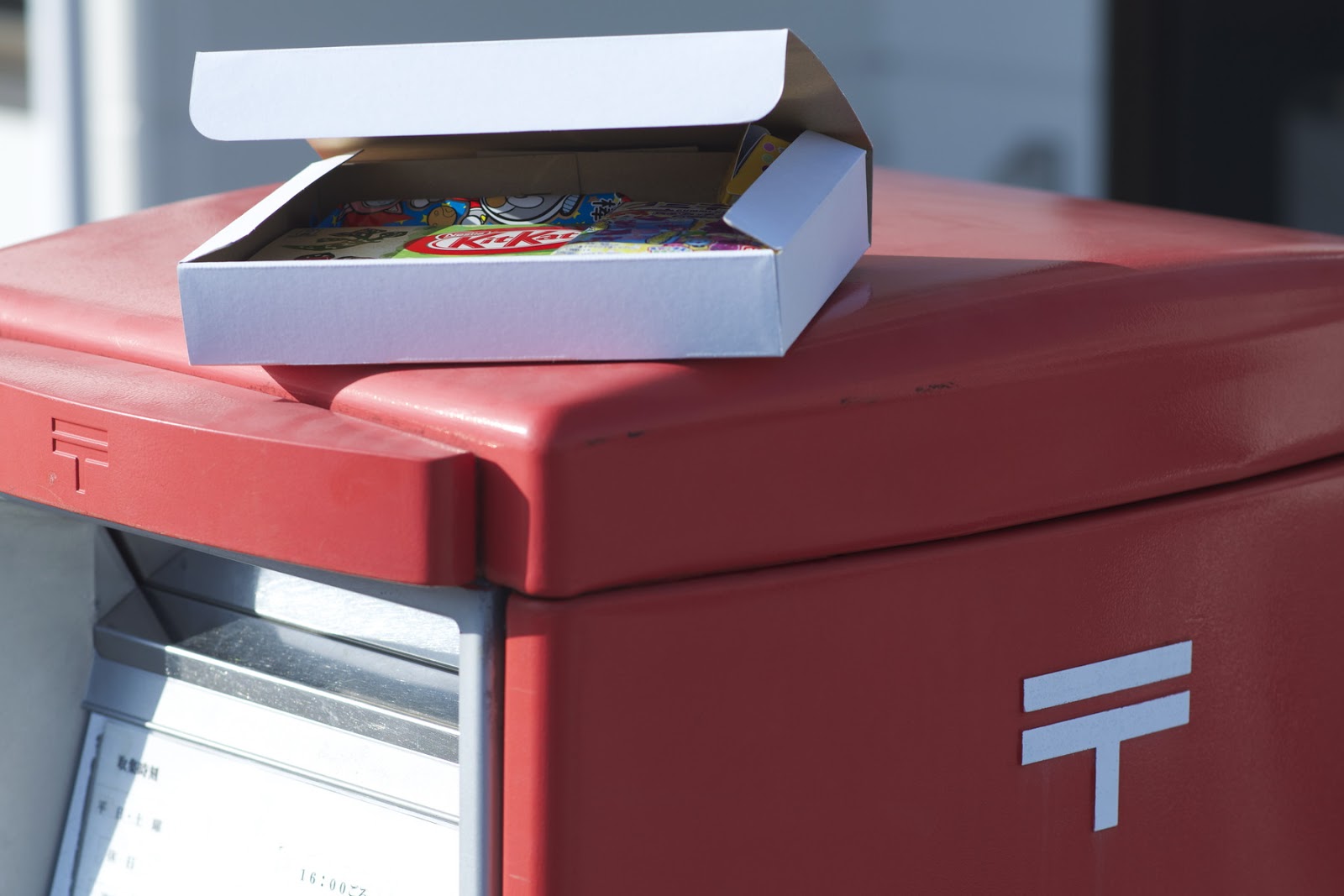 starting-a-japanese-candy-subscription-service