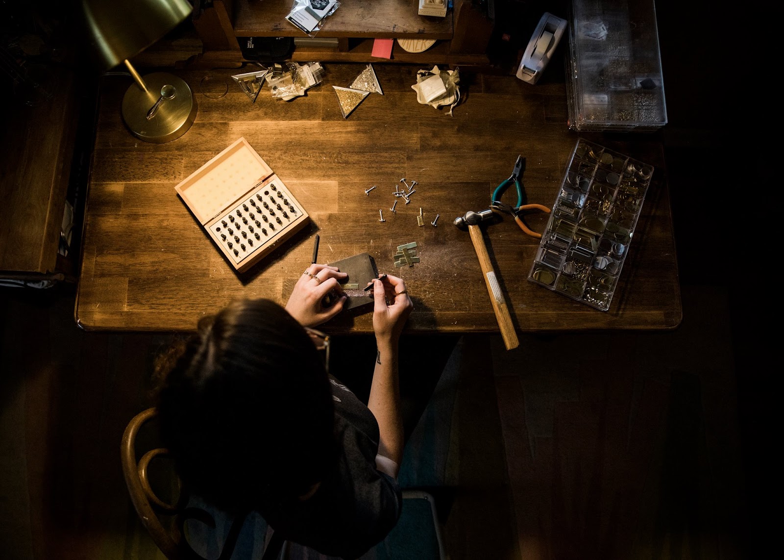how-stacey-bowers-started-a-successful-handmade-jewelry-business