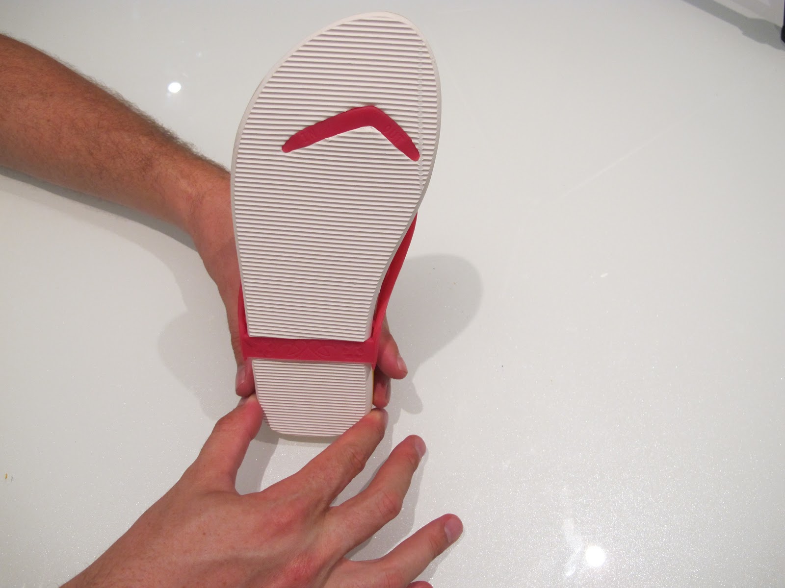 how-i-built-a-300k-year-online-flip-flop-shop