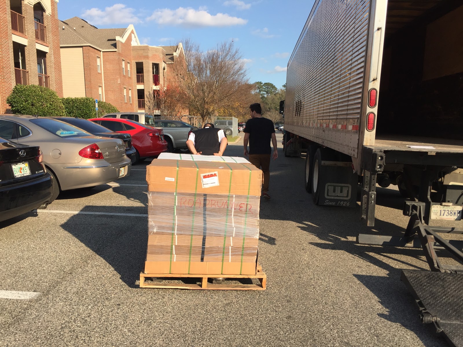 how-i-started-a-20k-mo-cigar-subscription-business-as-a-college-student