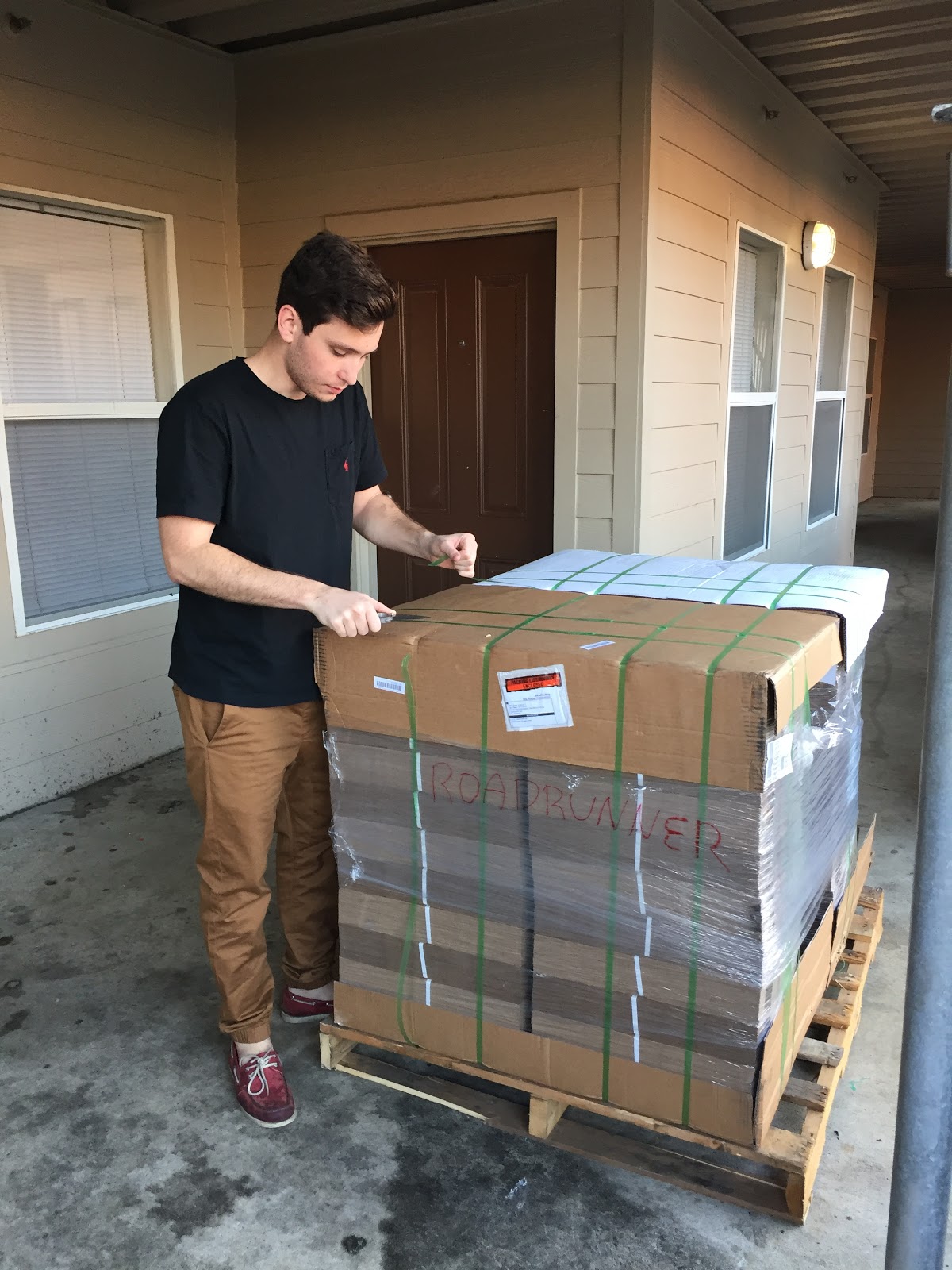how-i-started-a-20k-mo-cigar-subscription-business-as-a-college-student