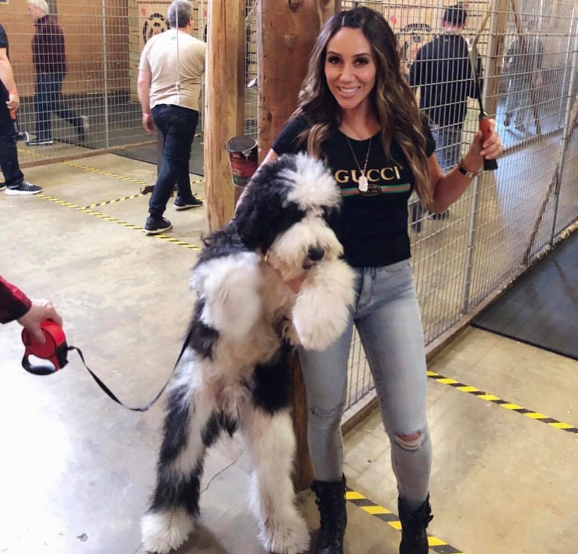 how-two-couples-started-an-indoor-hatchet-business-with-13-locations