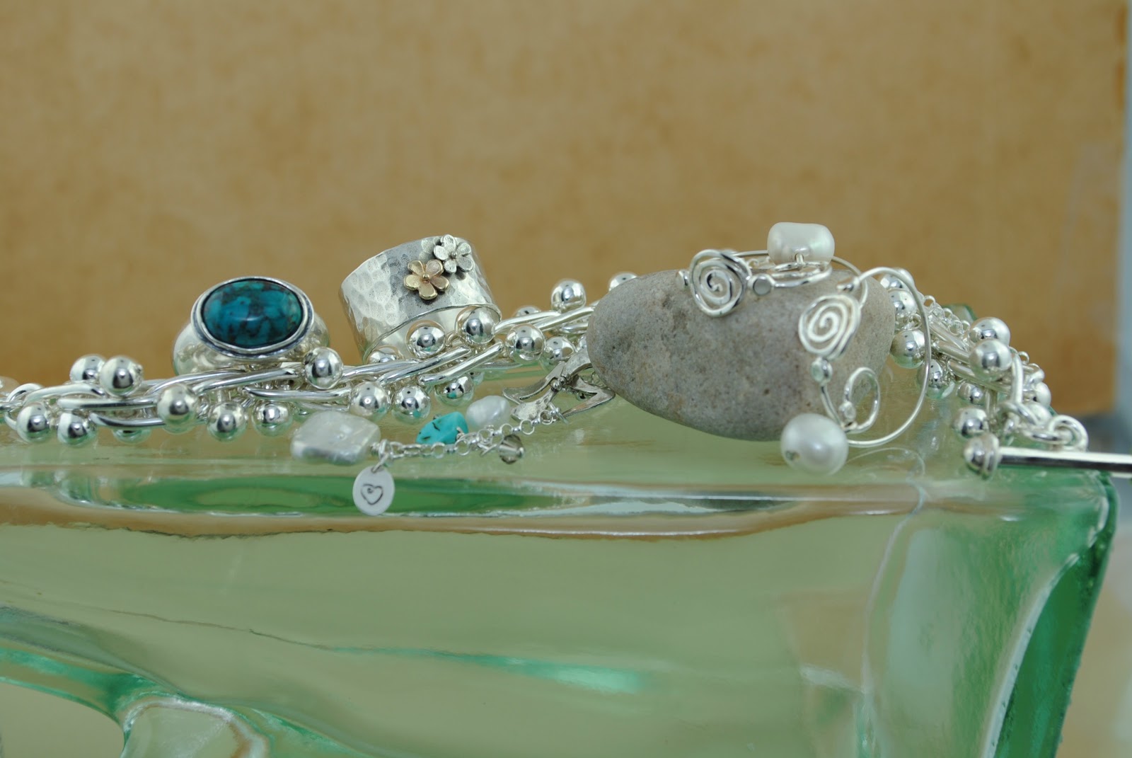 how-our-silver-jewellery-company-went-from-200k-in-debt-to-5mm-year-sales
