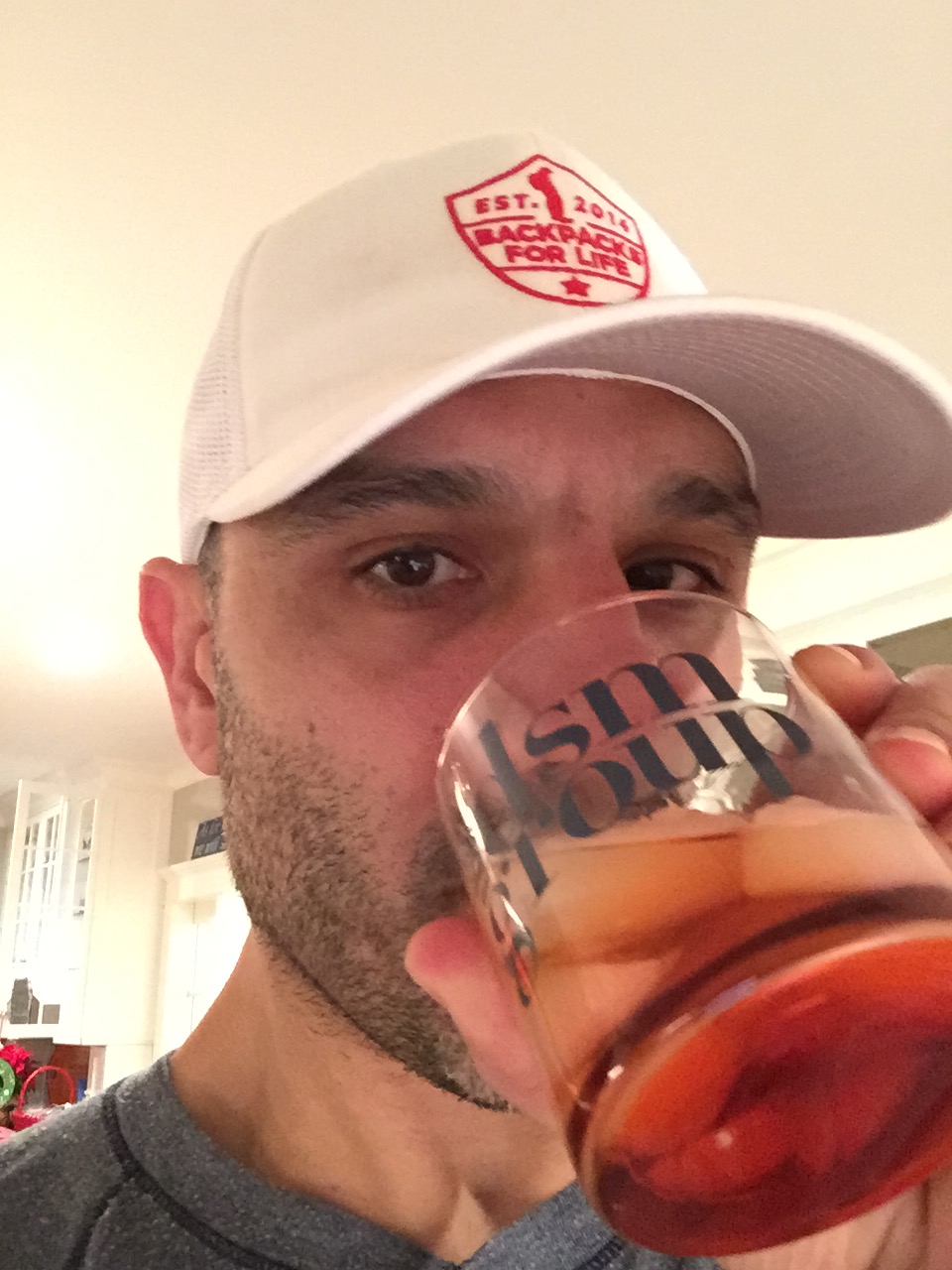 how-i-started-a-230k-month-marketing-agency-from-my-porch