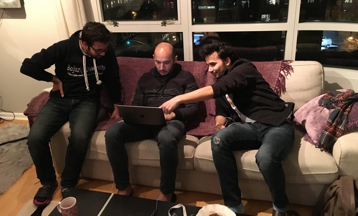 on-launching-a-8-4k-month-saas-that-helps-with-user-onboarding