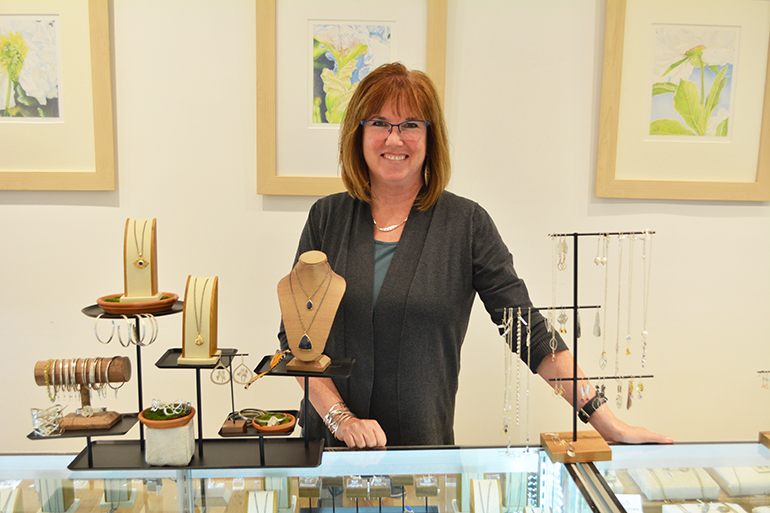 on-starting-a-handcrafted-jewelry-business-from-new-york