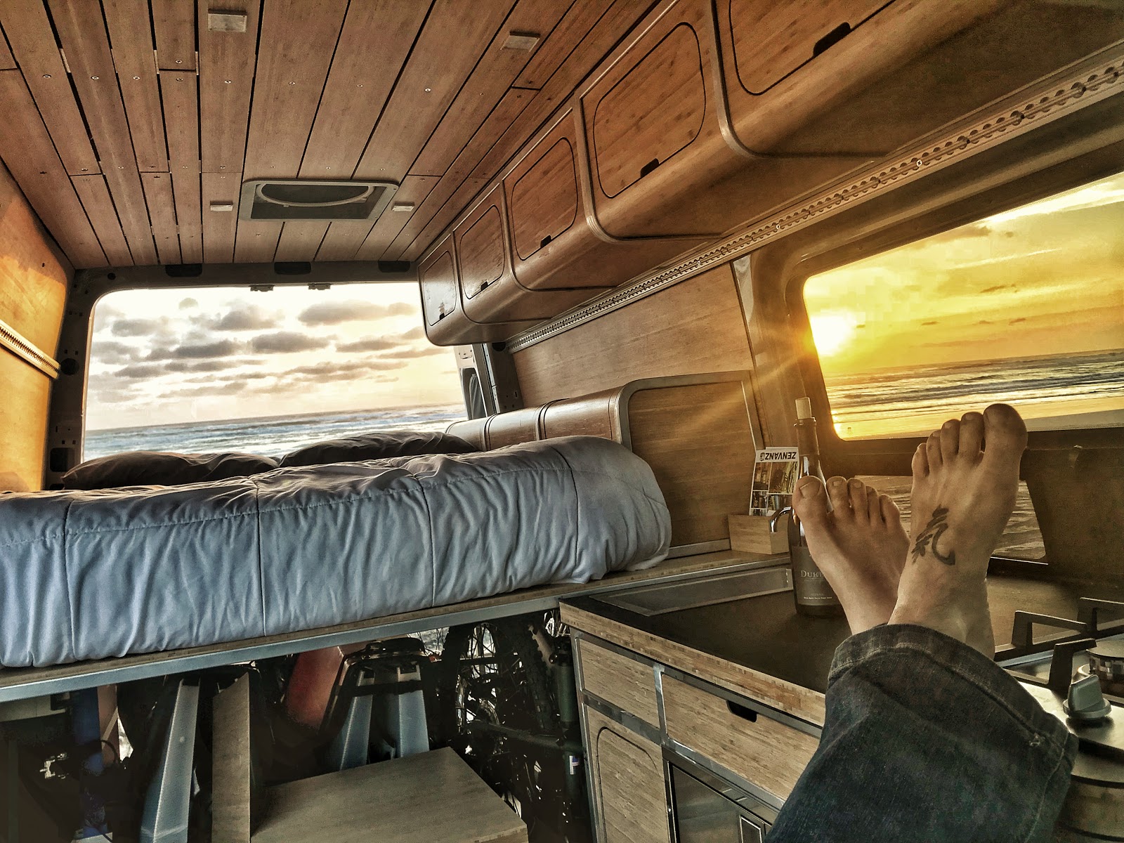 how-we-started-a-8k-month-business-transforming-campervans-while-traveling