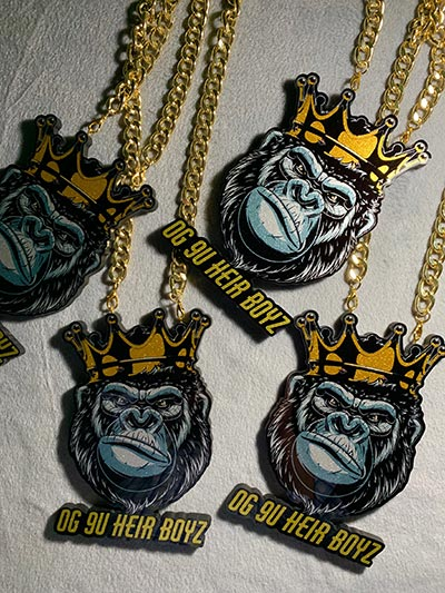 how-i-started-a-3k-month-business-making-wooden-bling-pendants