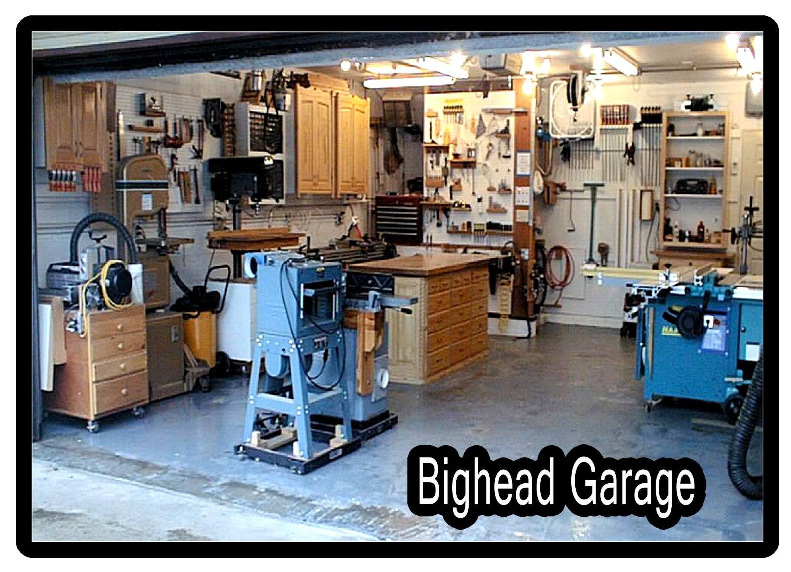 how-i-started-a-3k-month-business-making-wooden-bling-pendants