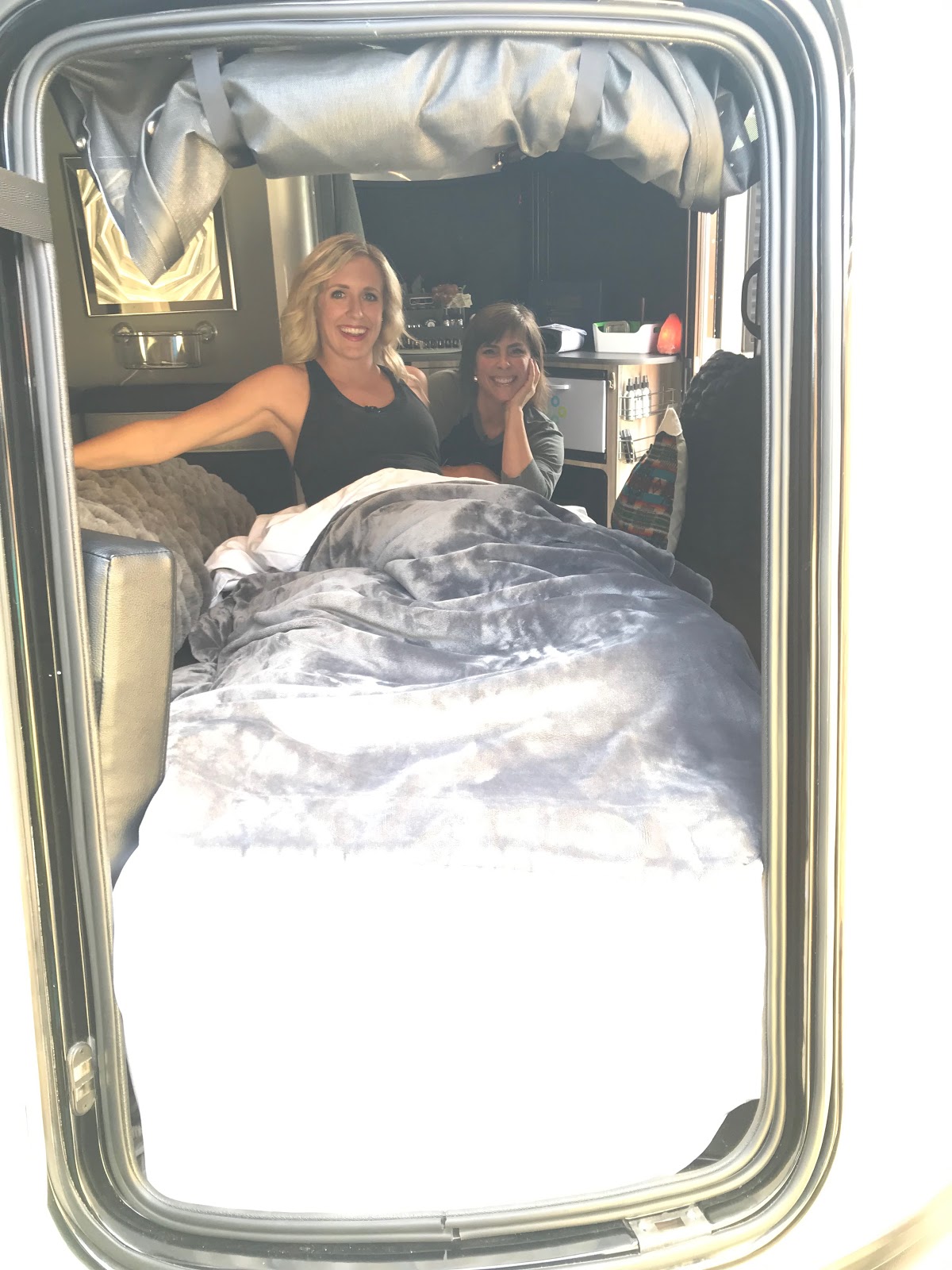 how-i-started-a-2k-month-mobile-bodycare-experiences-business