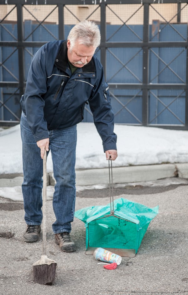 how-i-started-a-40k-month-commercial-litter-cleaning-service