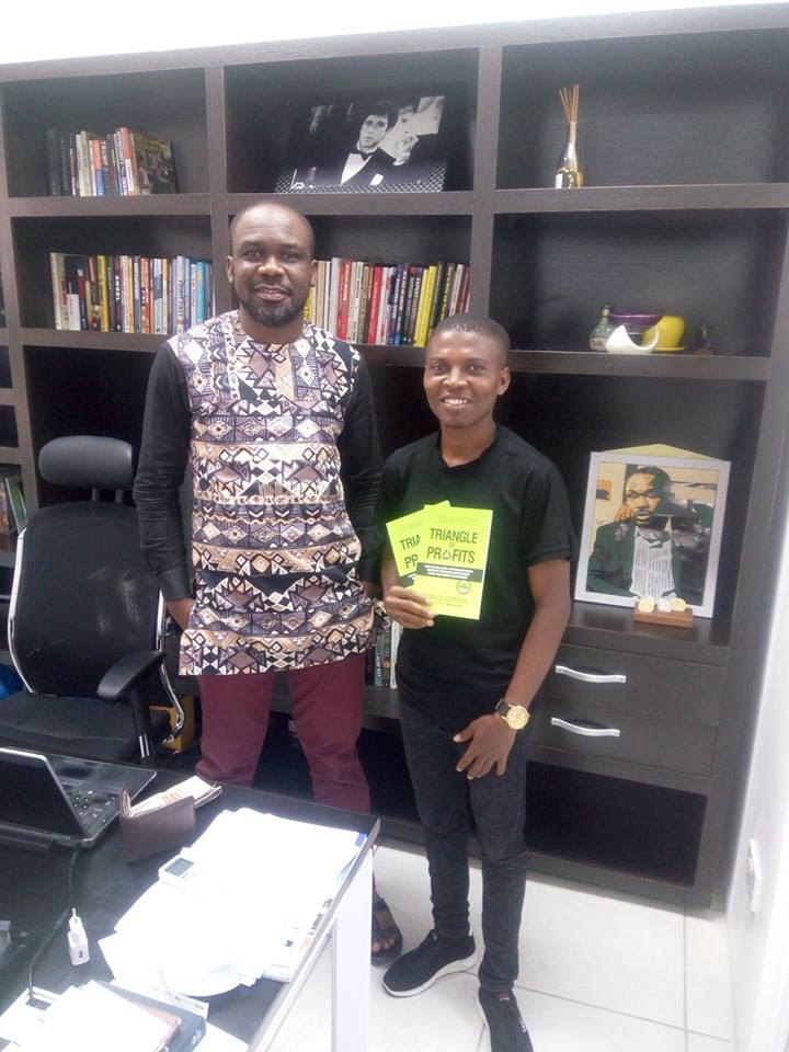 how-i-started-an-e-commerce-company-with-300-profit-from-running-a-blog-alone