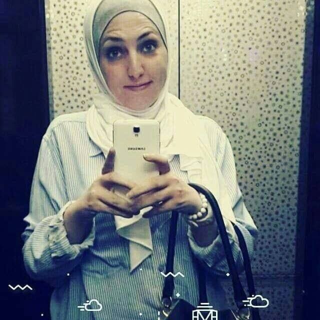 how-i-started-a-3k-month-arabic-clothing-platform