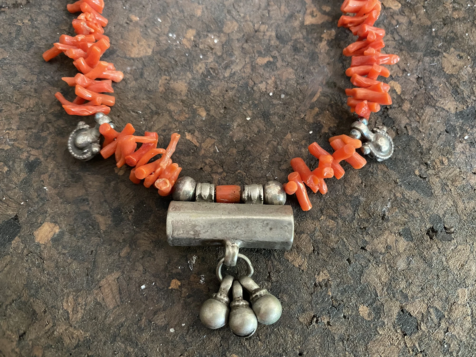 how-i-started-a-25k-month-business-selling-tribal-jewellery-and-handcrafts-from-all-over-the-world