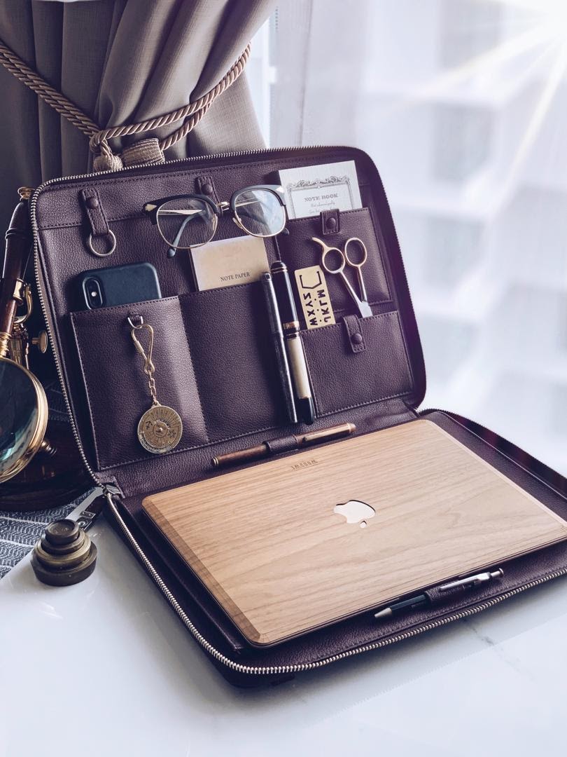 capitalizing-on-kickstarter-to-start-a-2-3m-leather-bags-and-accessories-brand