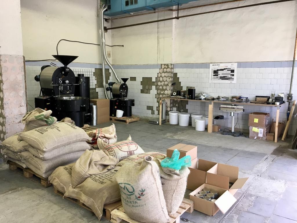 how-we-started-a-80k-month-coffee-roasting-company
