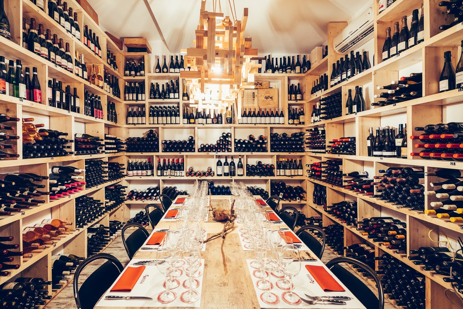 how-we-started-a-75k-month-wine-club
