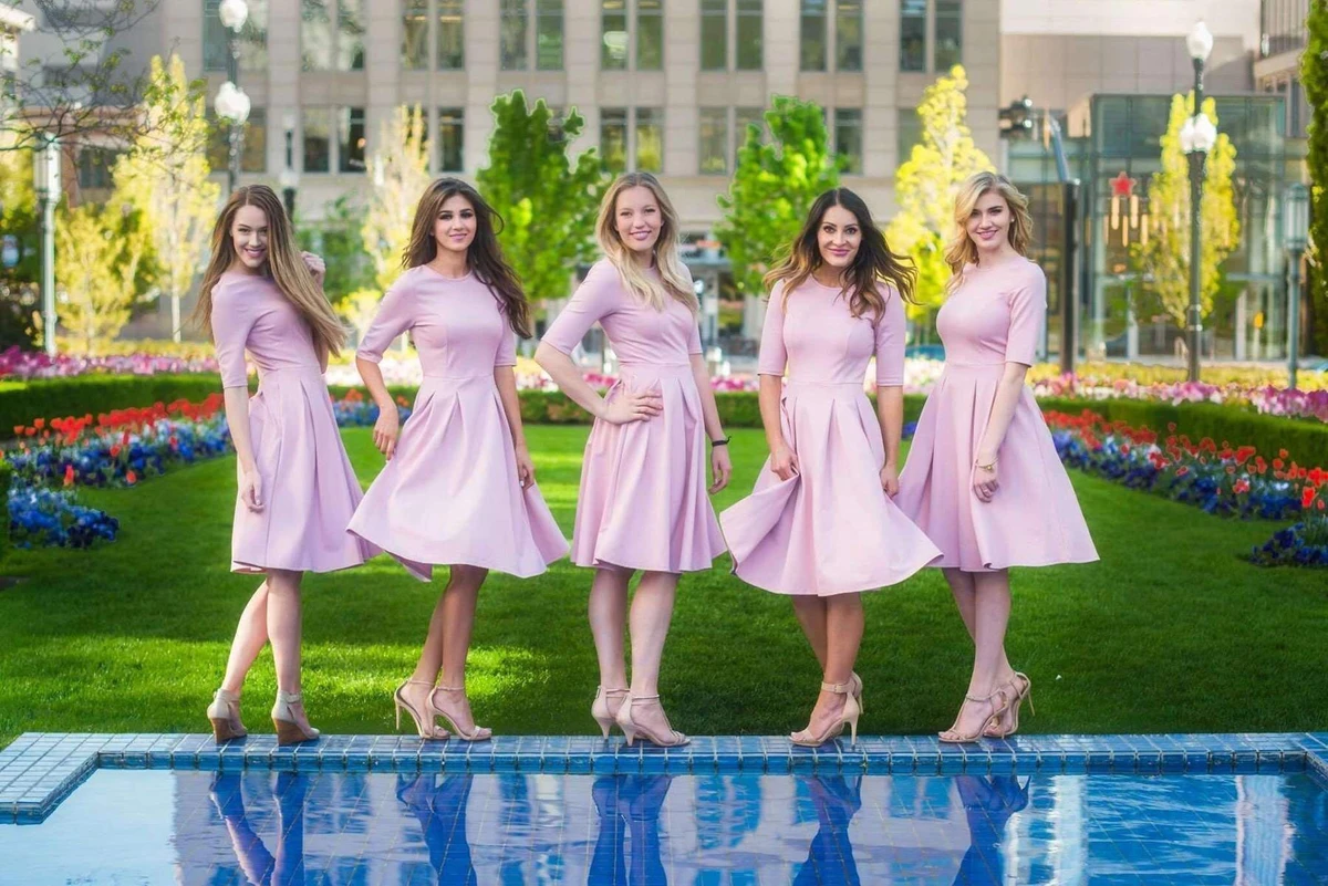how-we-started-a-500k-month-modest-women-s-clothing-brand-and-closed-a-deal-with-costco