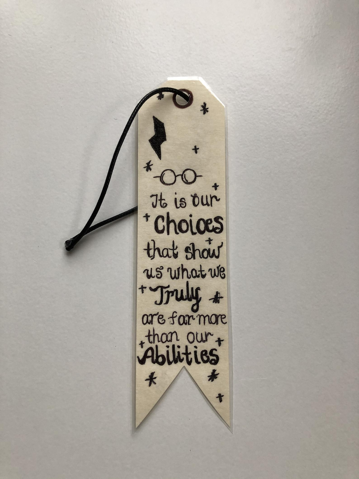 how-i-turned-my-passion-for-crafts-and-writing-into-a-side-income-source