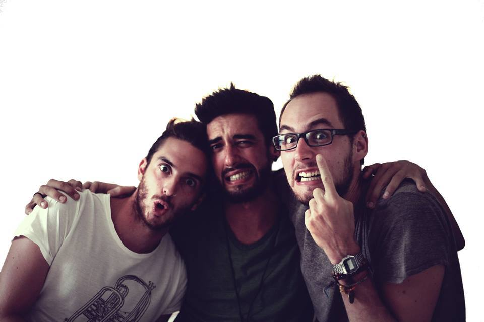 how-three-friends-started-a-10k-month-free-walking-tours-business-in-italy