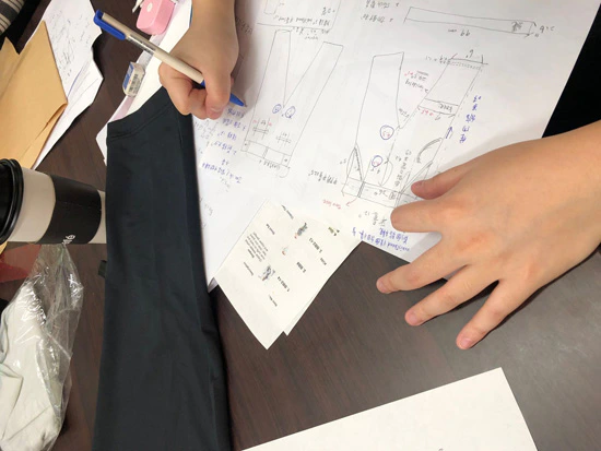 how-we-started-a-45k-month-women-s-workwear-from-recycled-materials