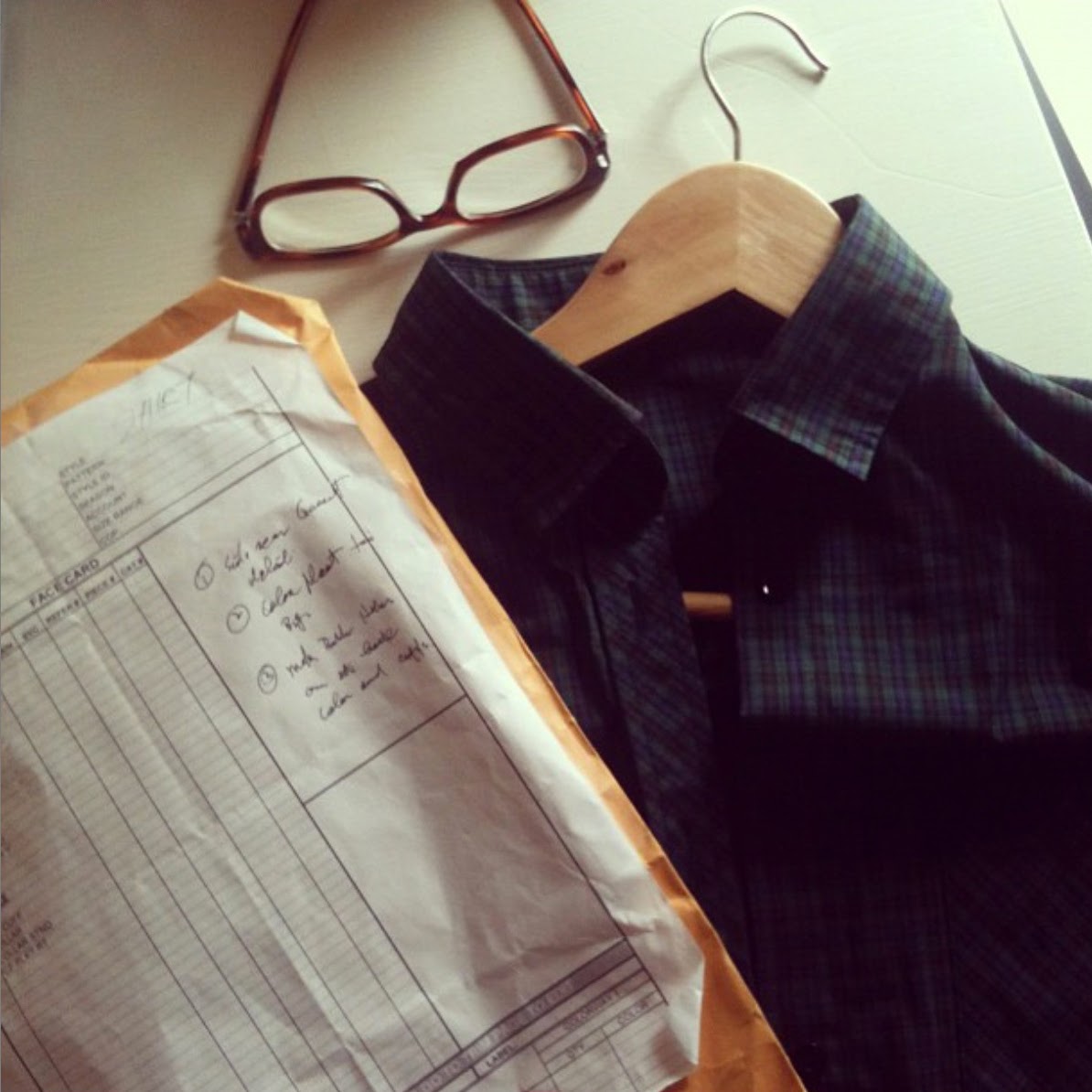 how-this-couple-started-a-130k-month-women-s-effortless-refined-quality-clothing-brand