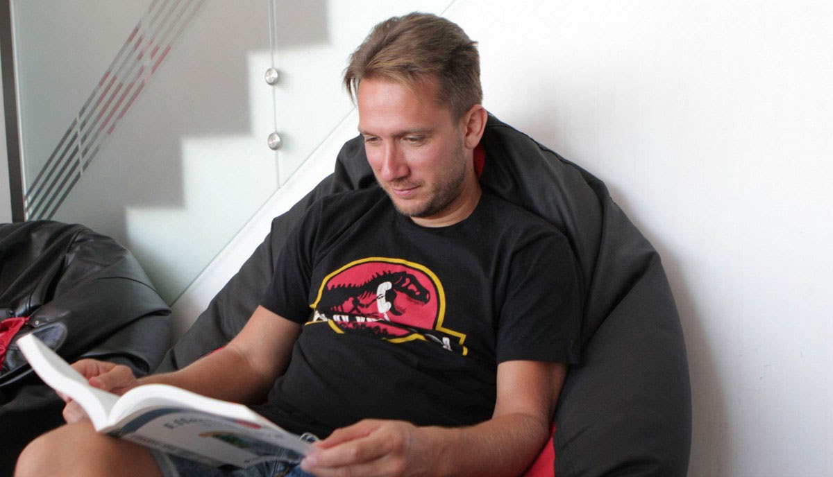 on-starting-a-software-development-agency-specialized-in-saas-products