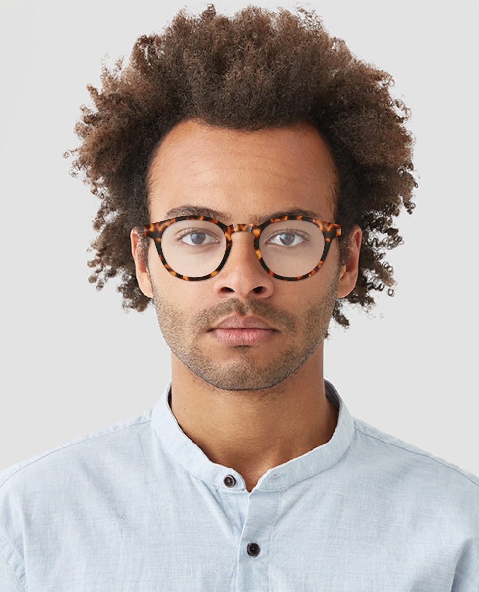 on-launching-an-eyewear-brand-for-high-minus-prescriptions