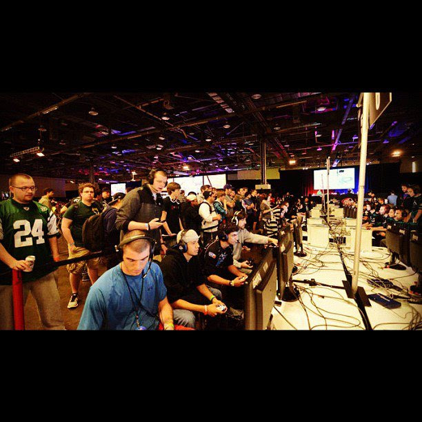 we-started-a-300k-year-business-doing-giveaways-for-pro-gamers