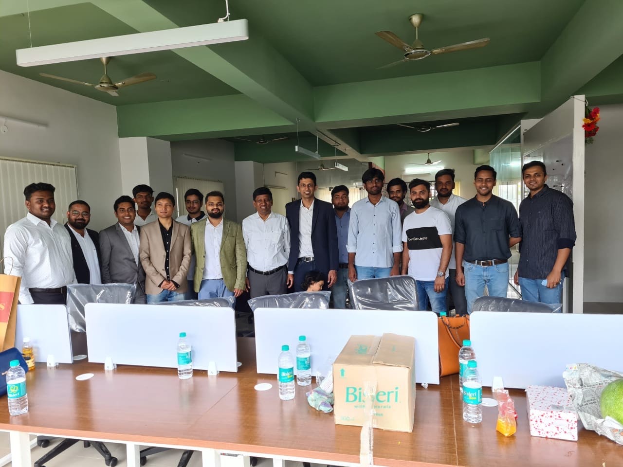 we-built-an-1m-year-online-platform-from-india