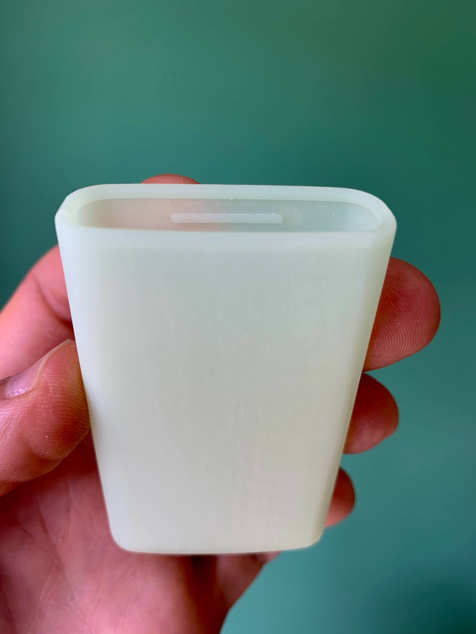 launching-a-stress-diffusing-mints-brand-after-building-a-10m-cdb-business
