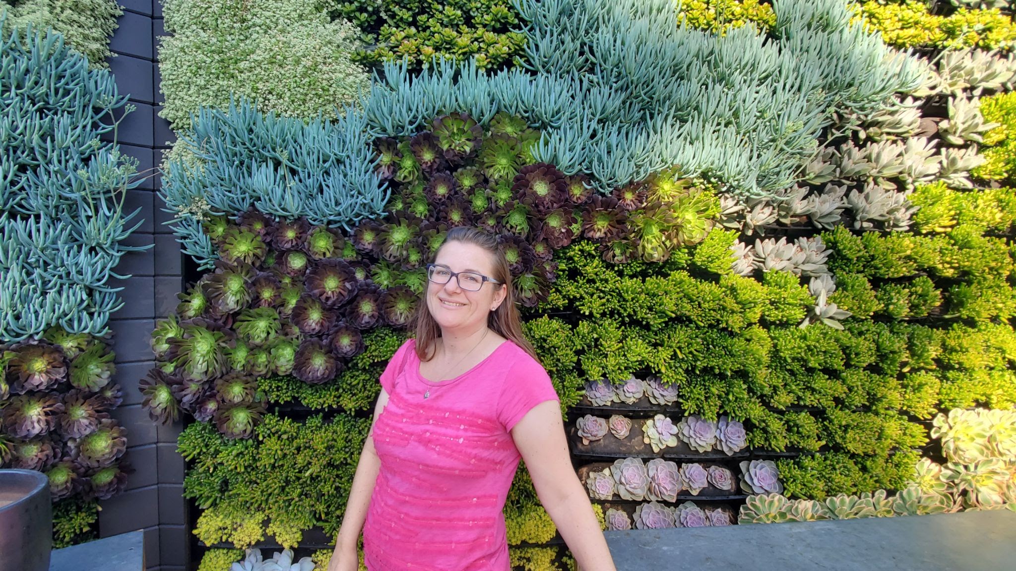 i-turned-my-love-for-urban-gardens-into-a-profitable-blog