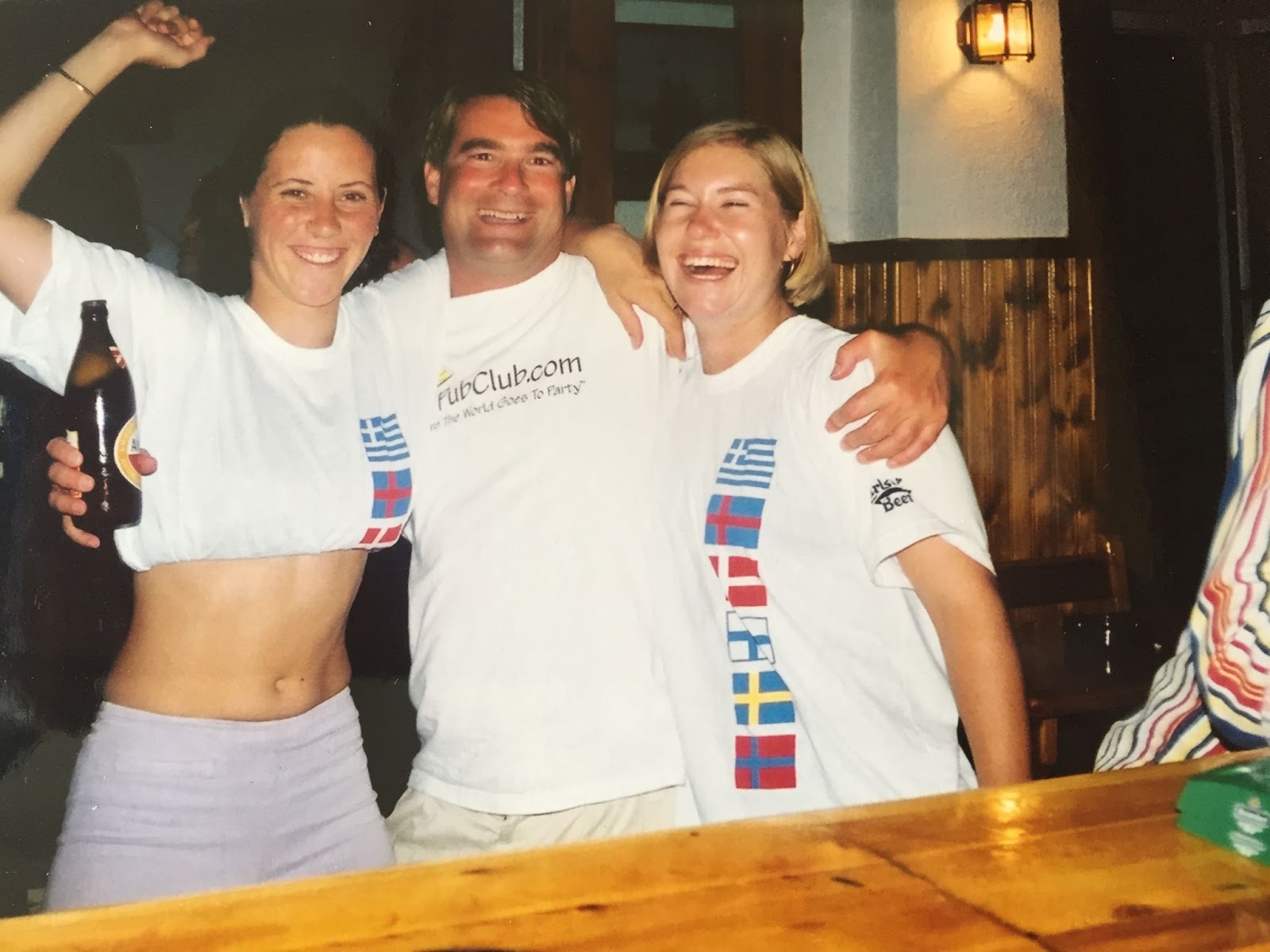 i-missed-out-on-a-party-in-amsterdam-so-i-decided-to-build-a-profitable-tourist-guide-website