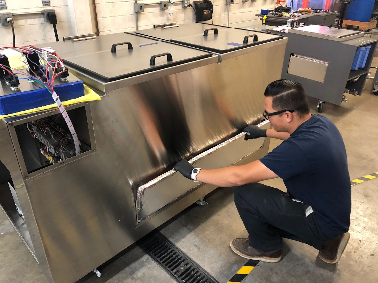 this-couple-bought-industrial-cleaning-equipment-business-for-535k-and-grew-it-to-8-5m-year