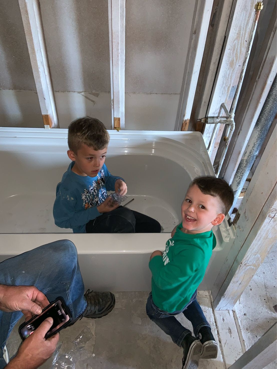 i-run-a-family-plumbing-business-that-makes-40k-month
