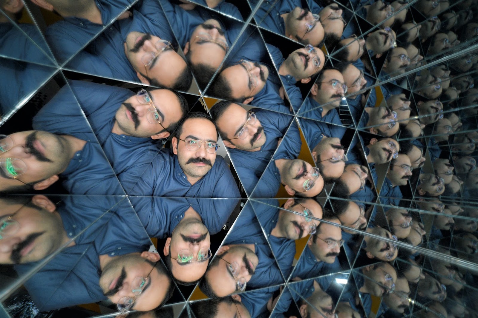 from-passionate-3d-artist-to-making-1-2m-year-designing-optical-illusions