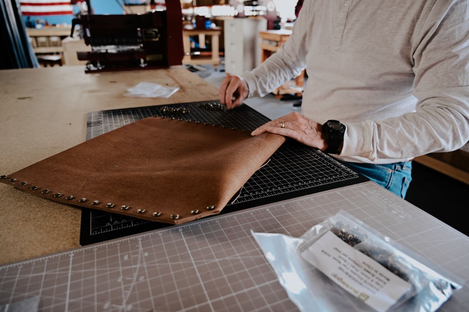 american-bench-craft-7100608c-feb3-4e3f-b308-e7c776190fe3