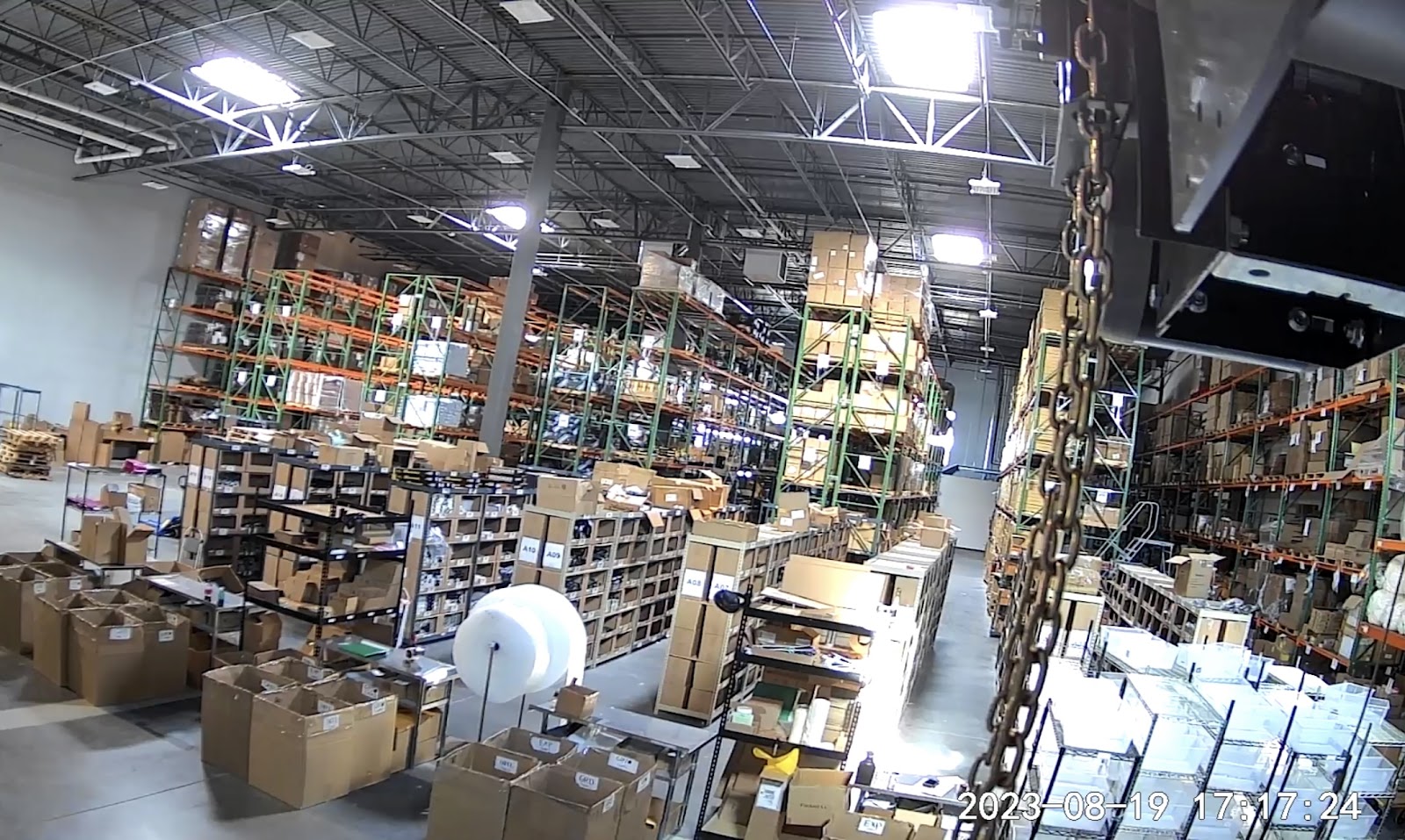 otw-shipping-27b3c949-91d5-4fba-b224-3b2d7671a4a3