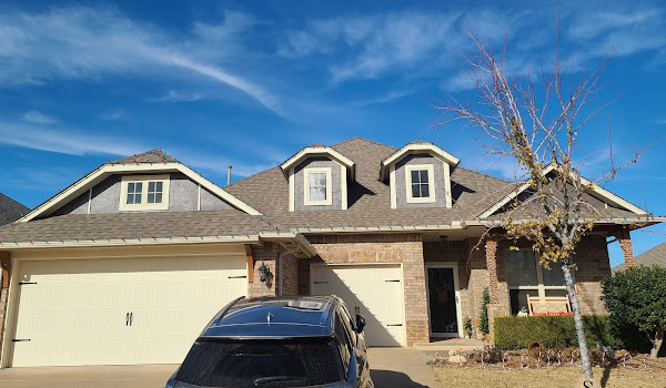 hometown-painting-llc-7067861b-38f2-4ebf-a3b6-1d9607435409